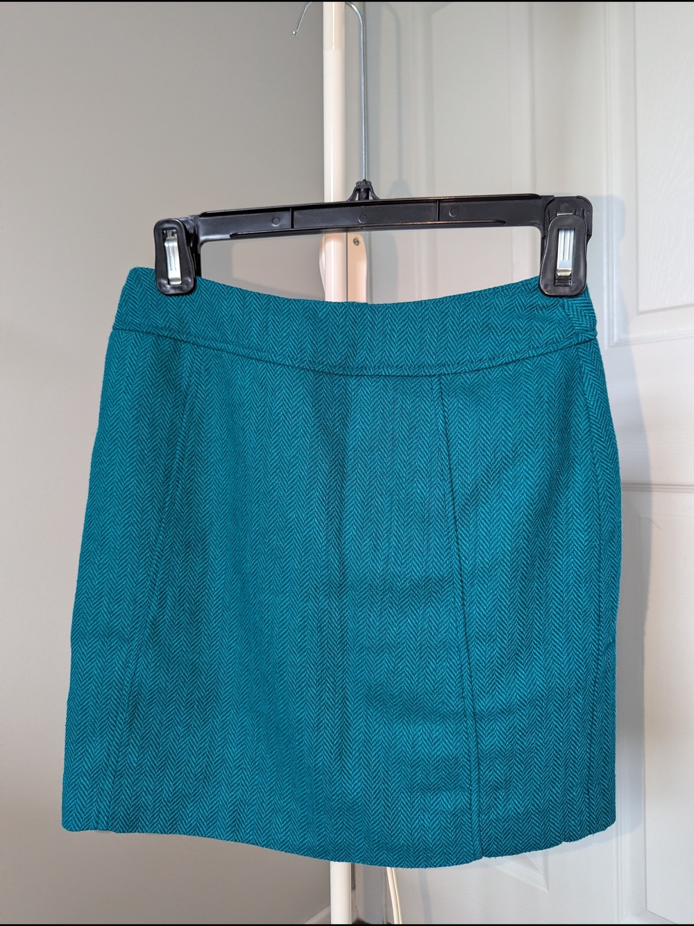H&M Green Herringbone Mini Skirt